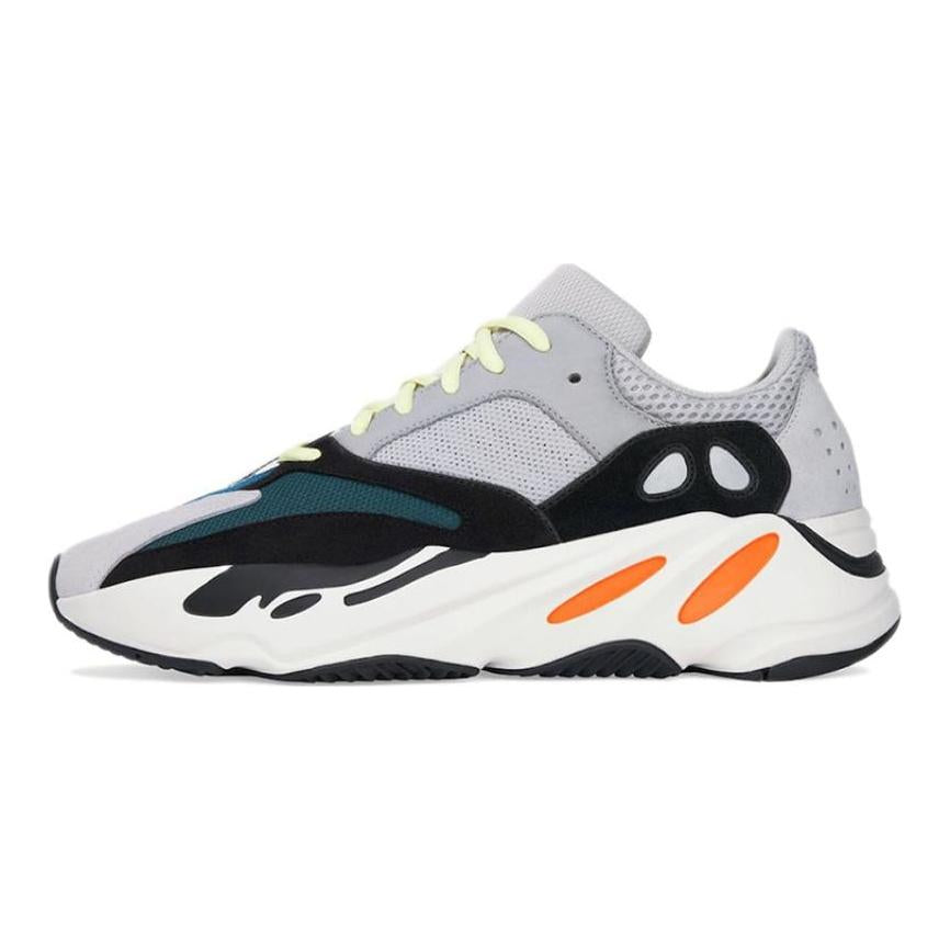 700 'Wave Runner' 2018